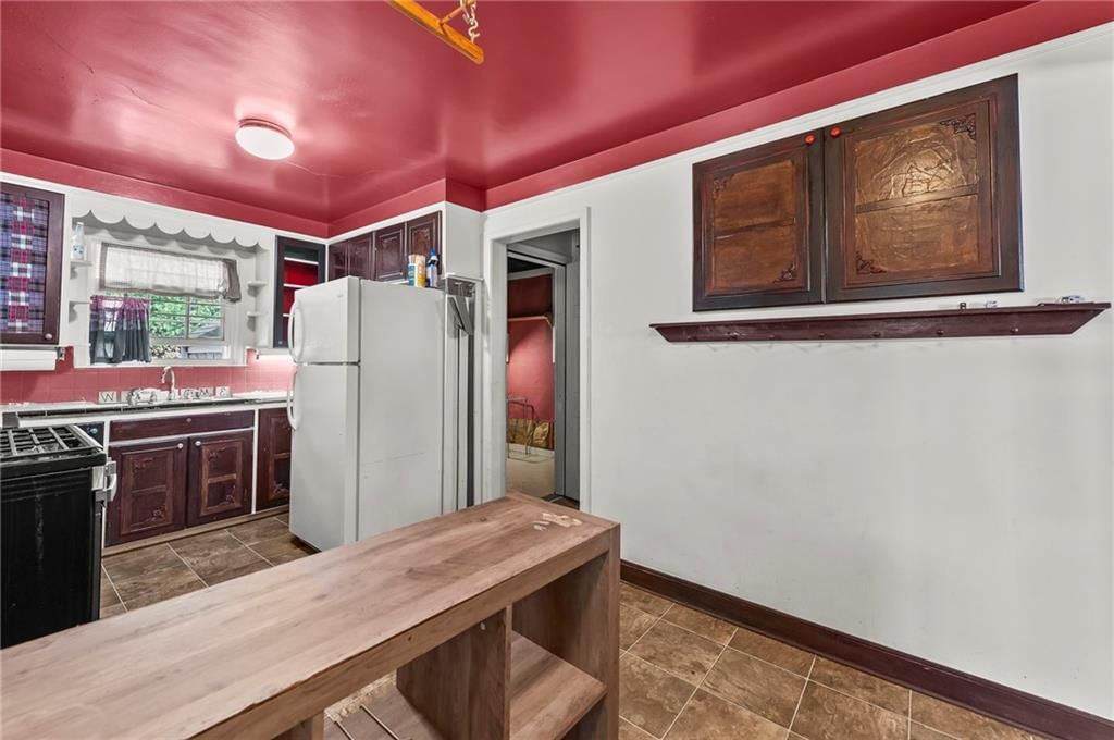 3500 Blue Ridge Boulevard — photo 12