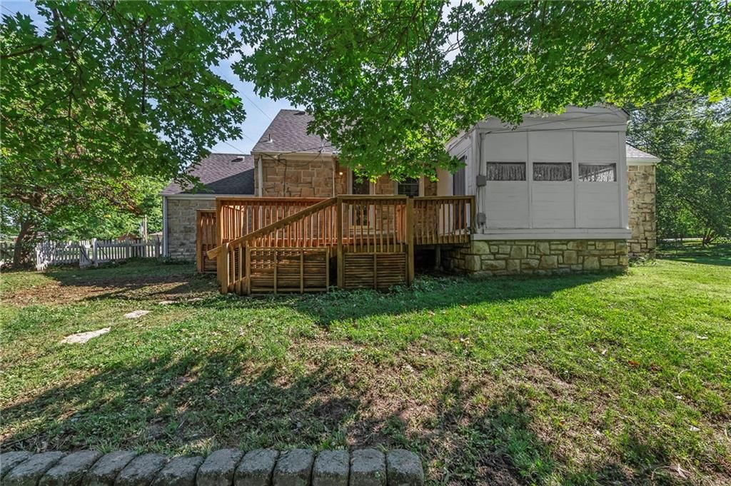 3500 Blue Ridge Boulevard — photo 32