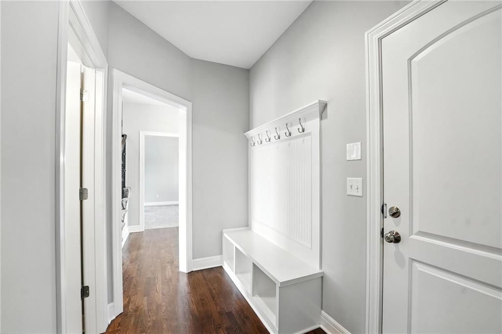 7611 N Adrian Avenue — photo 17