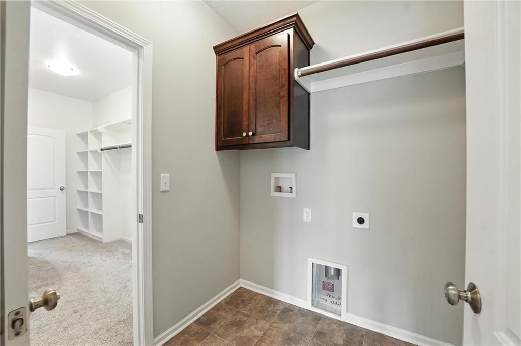 7611 N Adrian Avenue — photo 30