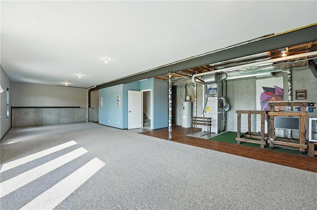 7611 N Adrian Avenue — photo 39