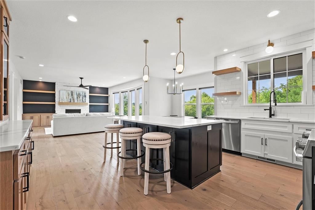 8222 NW 89th Street — photo 9