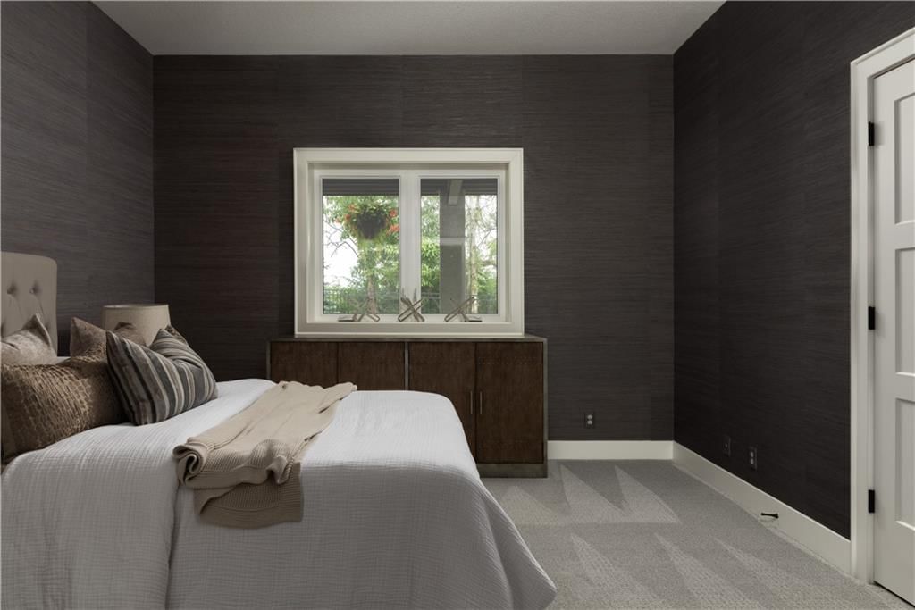 14905 Canterbury Street — photo 33