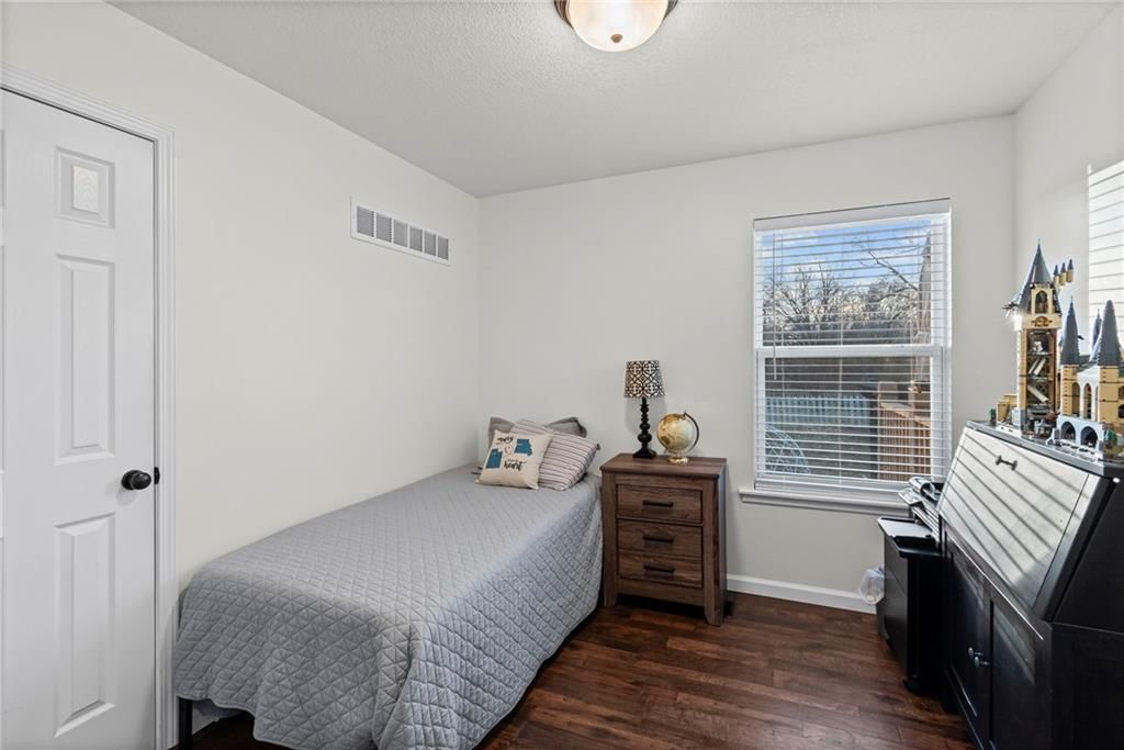8202 N Antioch Road — photo 16