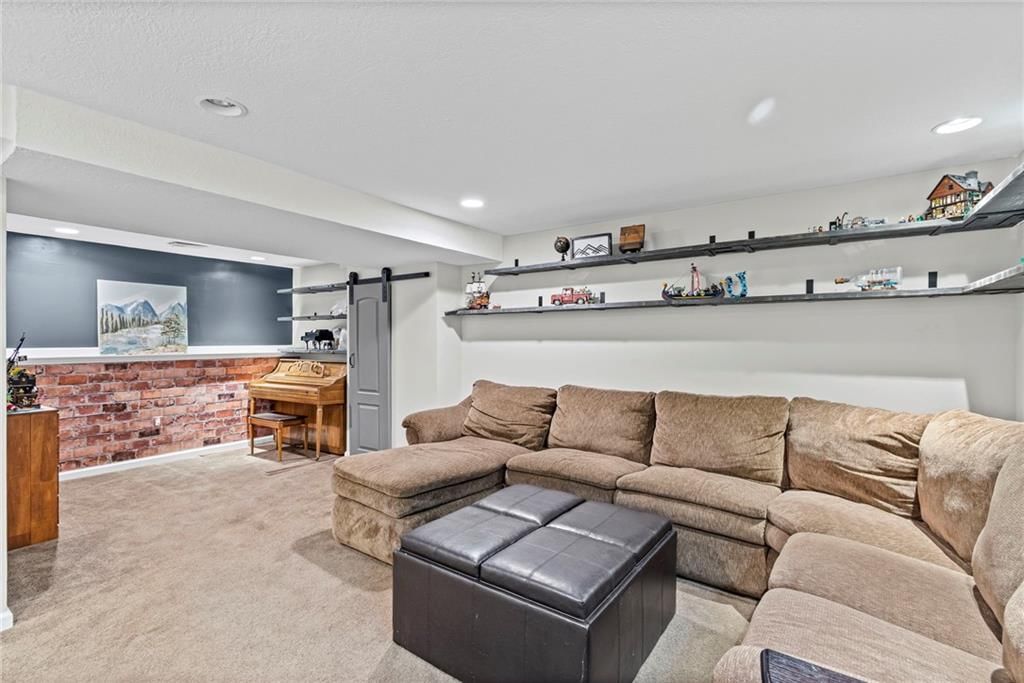 8202 N Antioch Road — photo 22