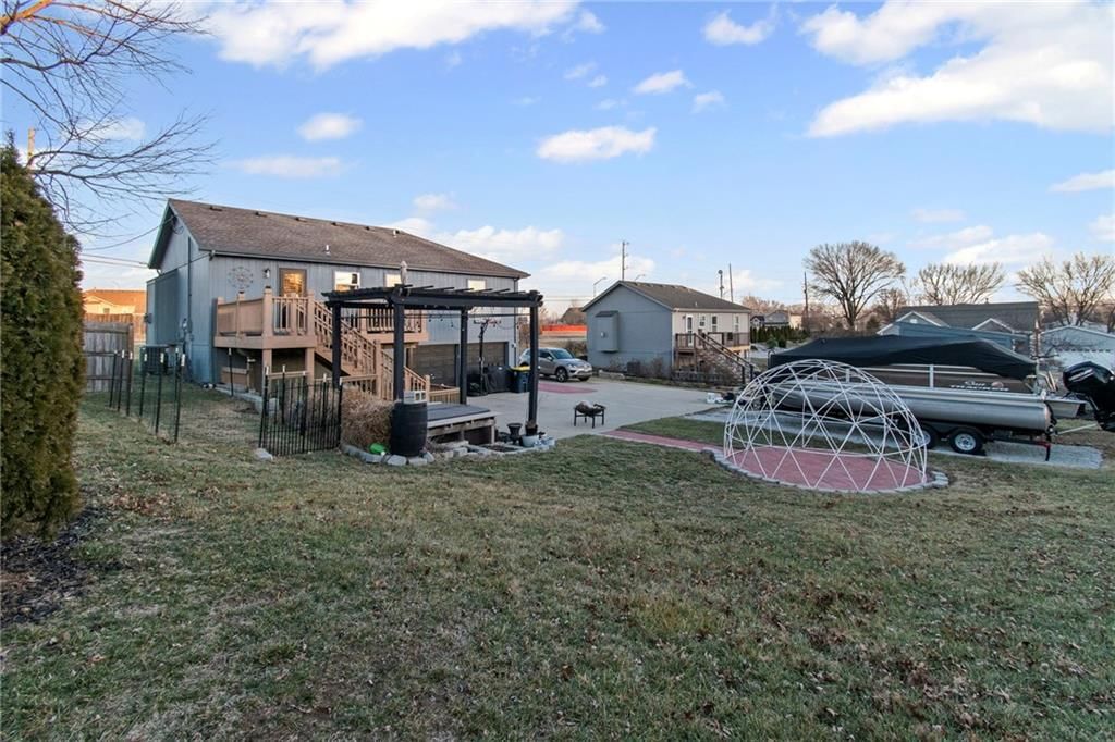 8202 N Antioch Road — photo 29