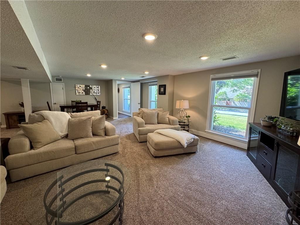 12601 Overbrook Road — photo 42