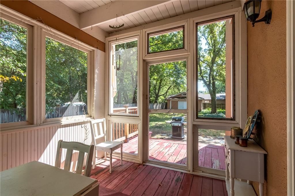 1215 W 4th Street — photo 12