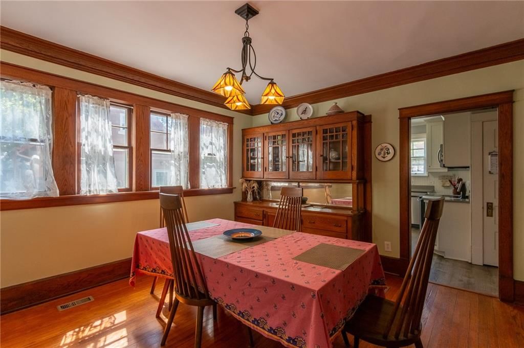 1215 W 4th Street — photo 37