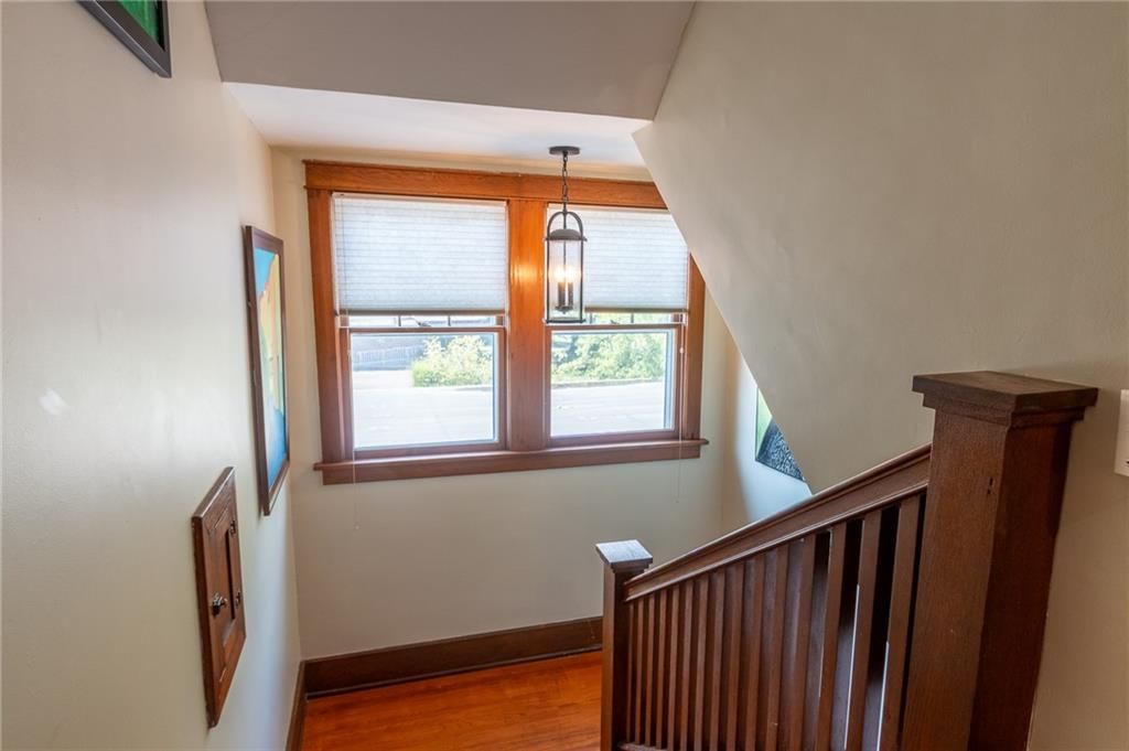 1215 W 4th Street — photo 52