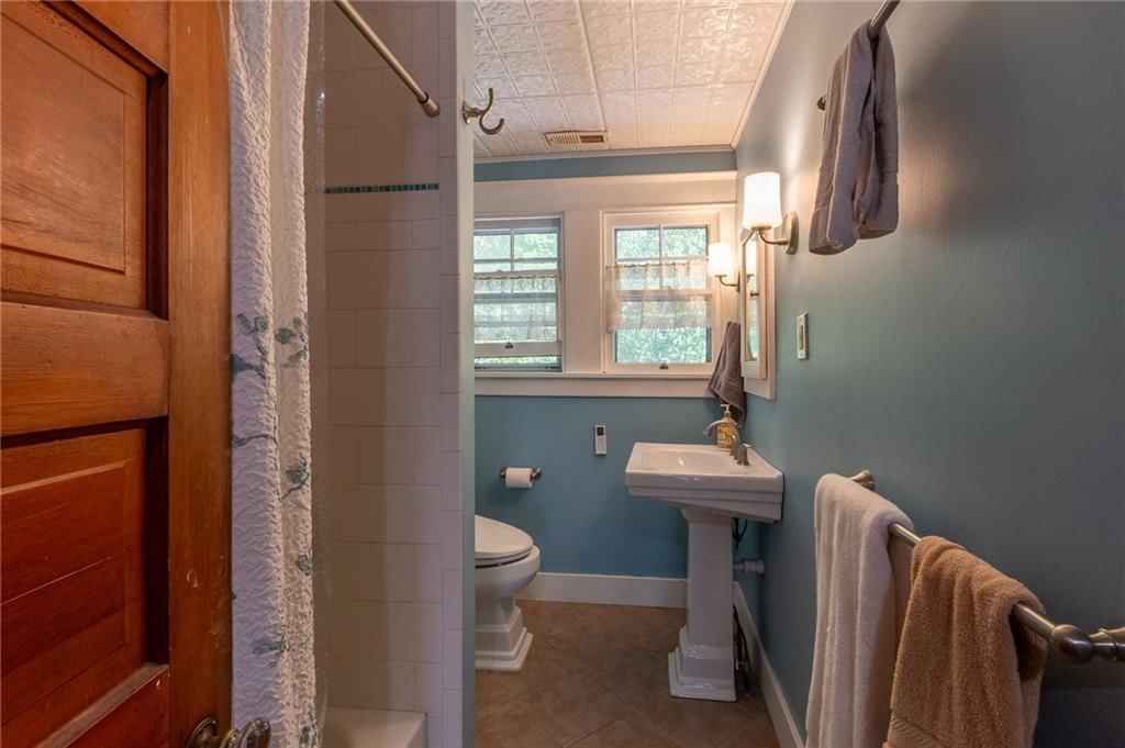 1215 W 4th Street — photo 57
