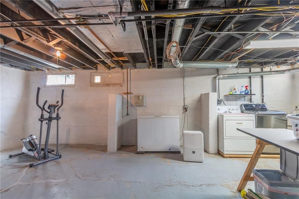 1215 W 4th Street — photo 66