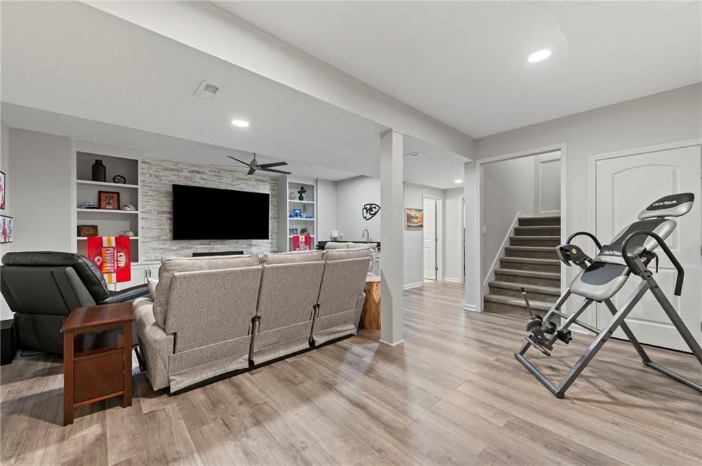 9416 N Cosby Avenue — photo 23