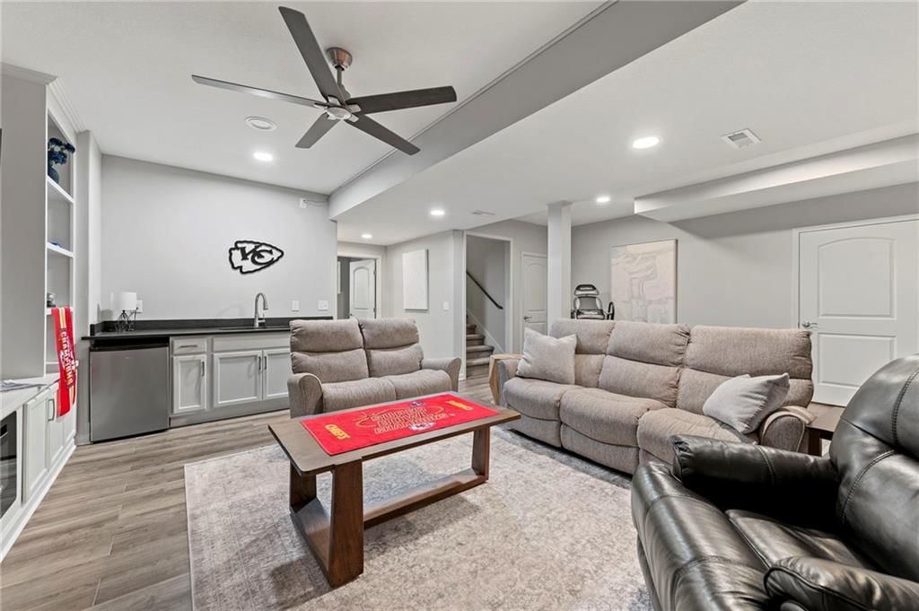 9416 N Cosby Avenue — photo 25