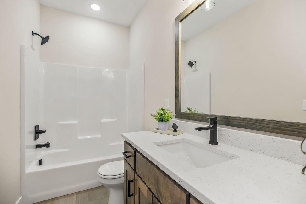 8005 SE Hoot Owl Street — photo 25