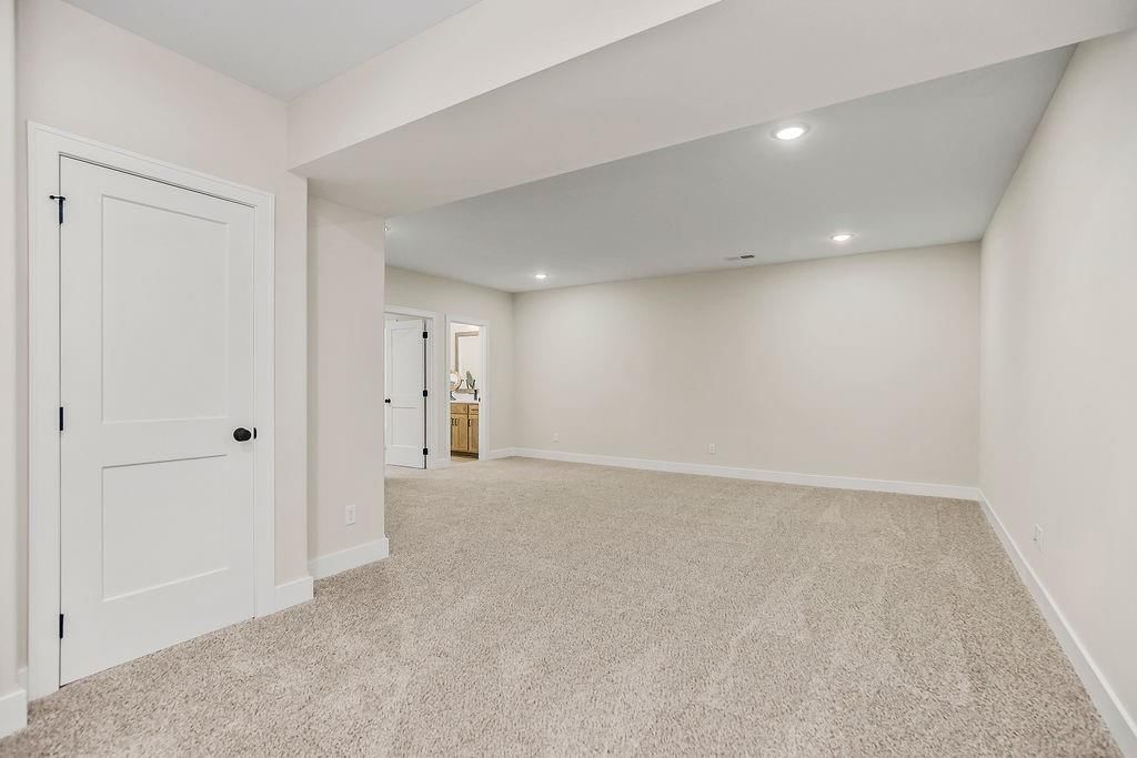 8005 SE Hoot Owl Street — photo 26