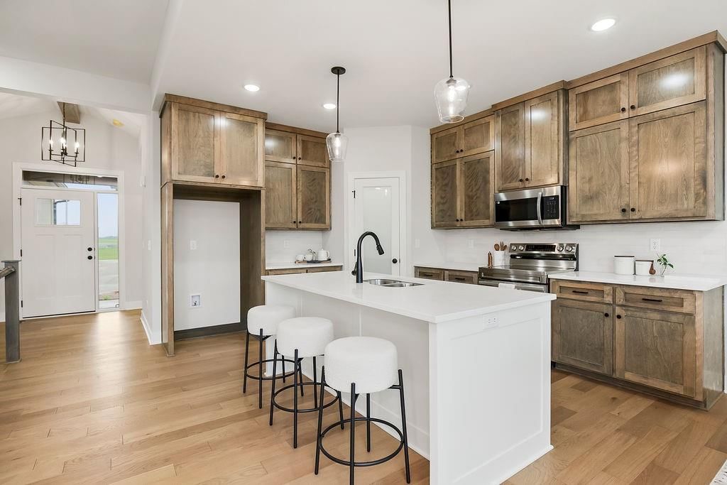 620 Jensen Court — photo 10