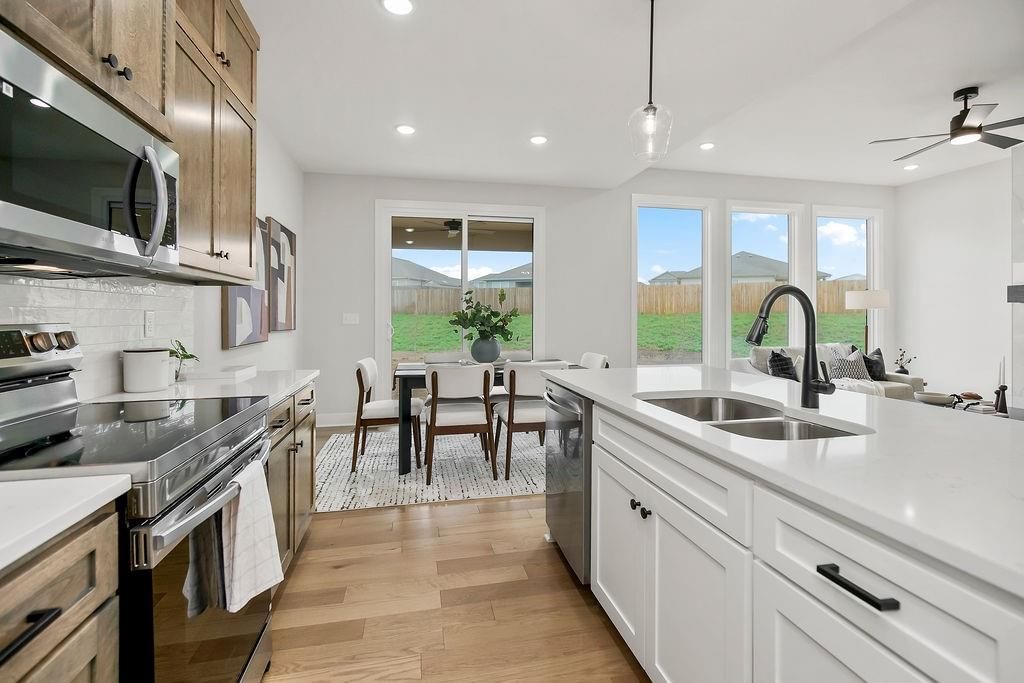 620 Jensen Court — photo 11
