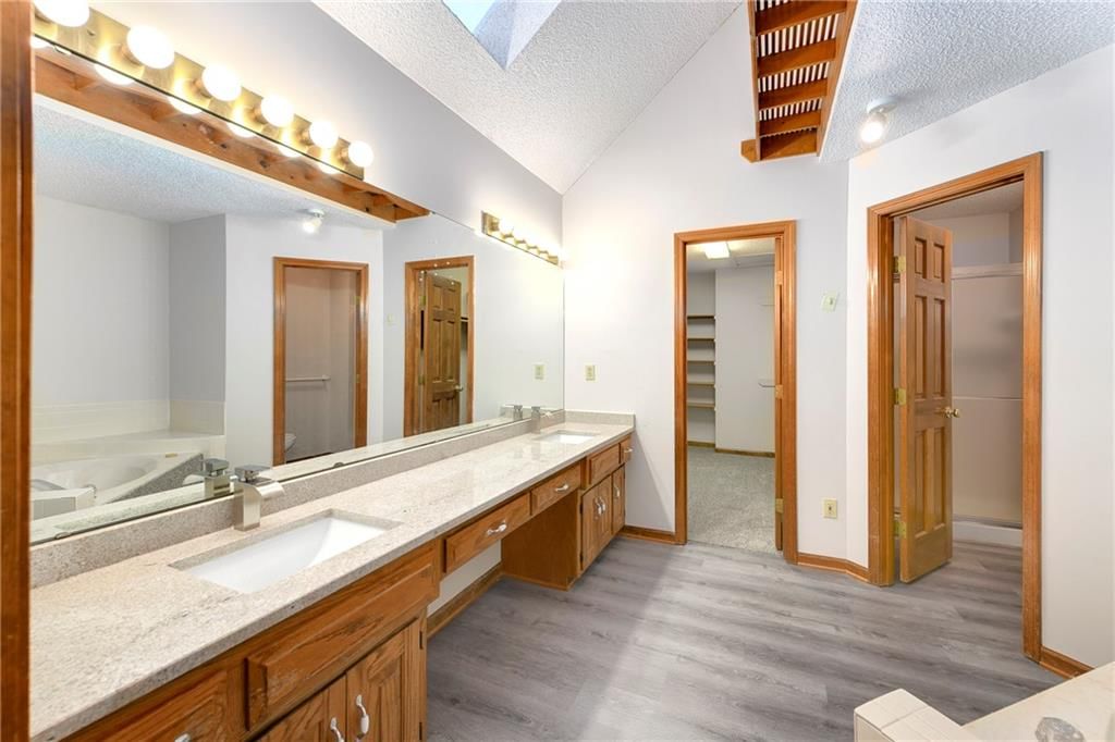 17802 W 69th Street — photo 39