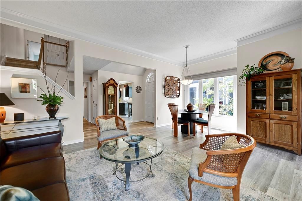 12656 Barkley Street — photo 9