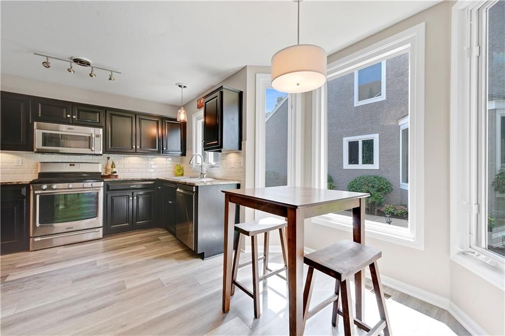12656 Barkley Street — photo 11
