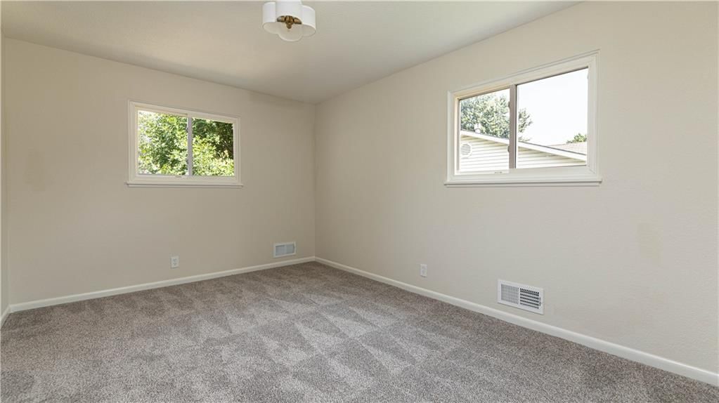 1708 NE 67TH Place — photo 15