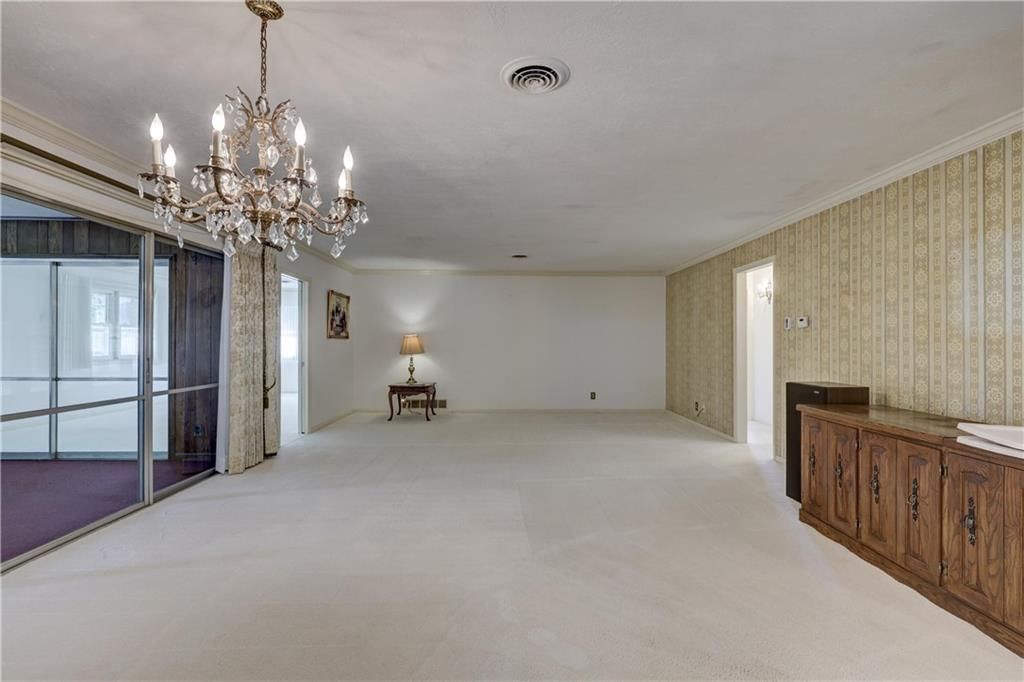 710 Village Drive — photo 9