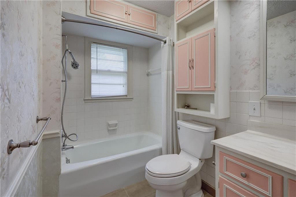 710 Village Drive — photo 36