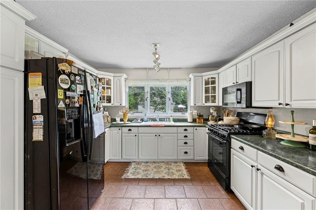 339 S Cherry Street S — photo 18