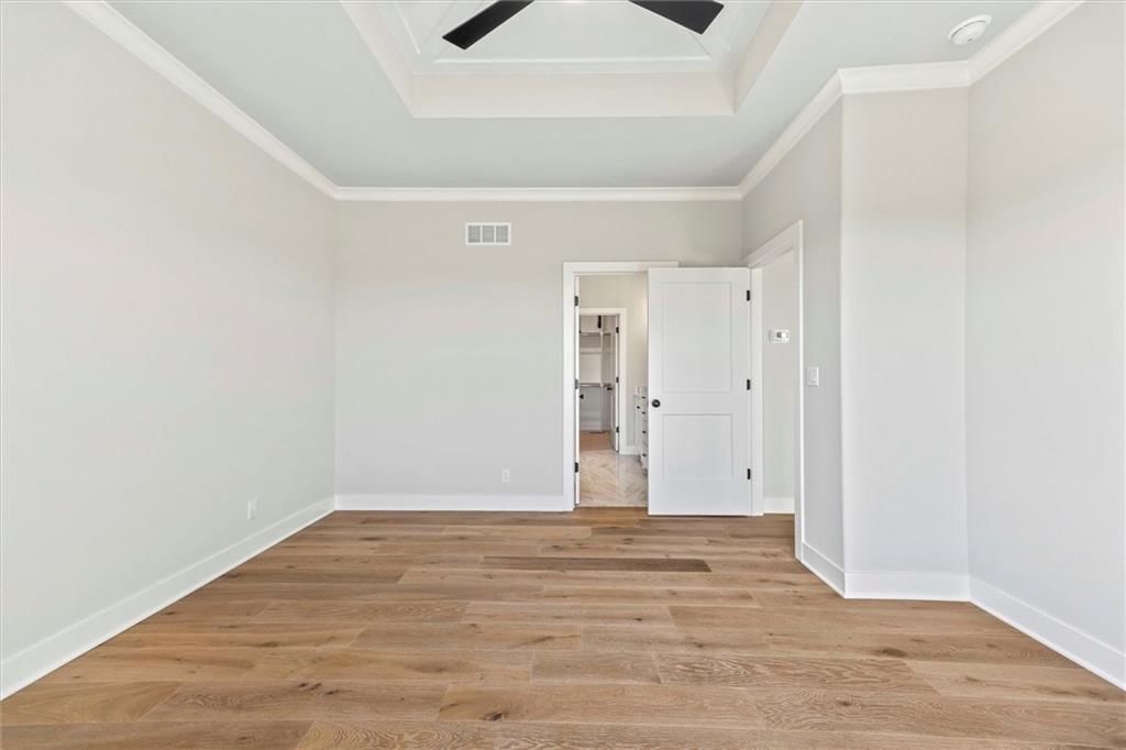 Photo 10 of 33 - 15383 W 161st Street