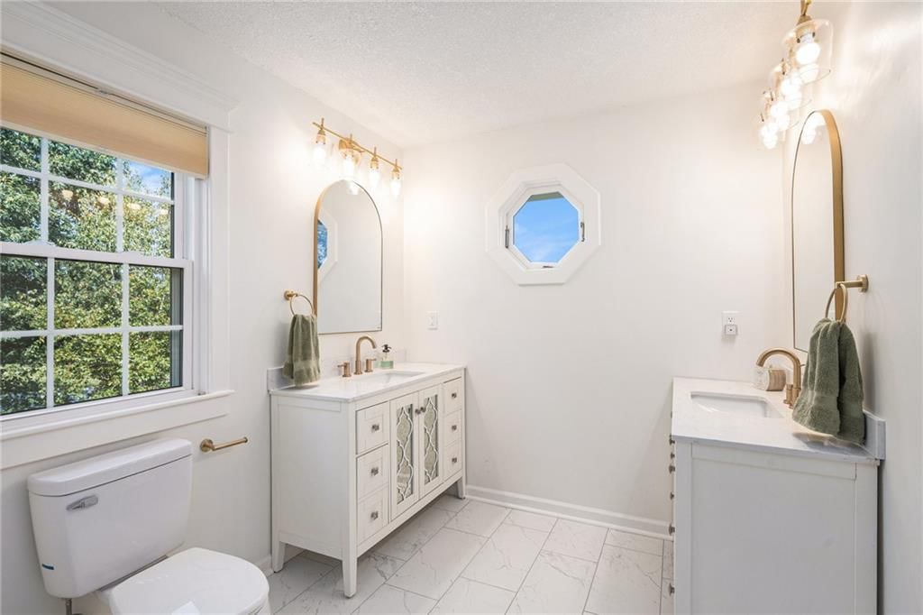 12020 N Windbrook Court — photo 21
