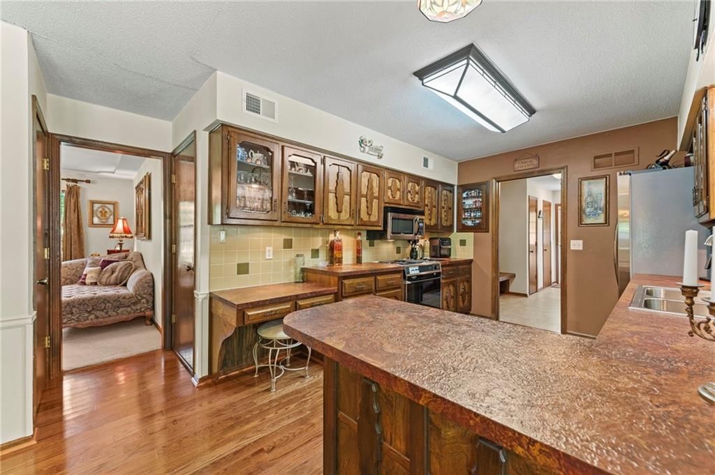 1202 Southwind Drive — photo 16