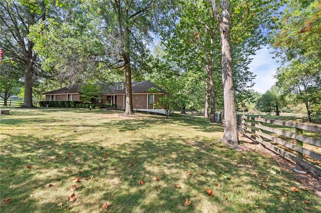 1202 Southwind Drive — photo 79