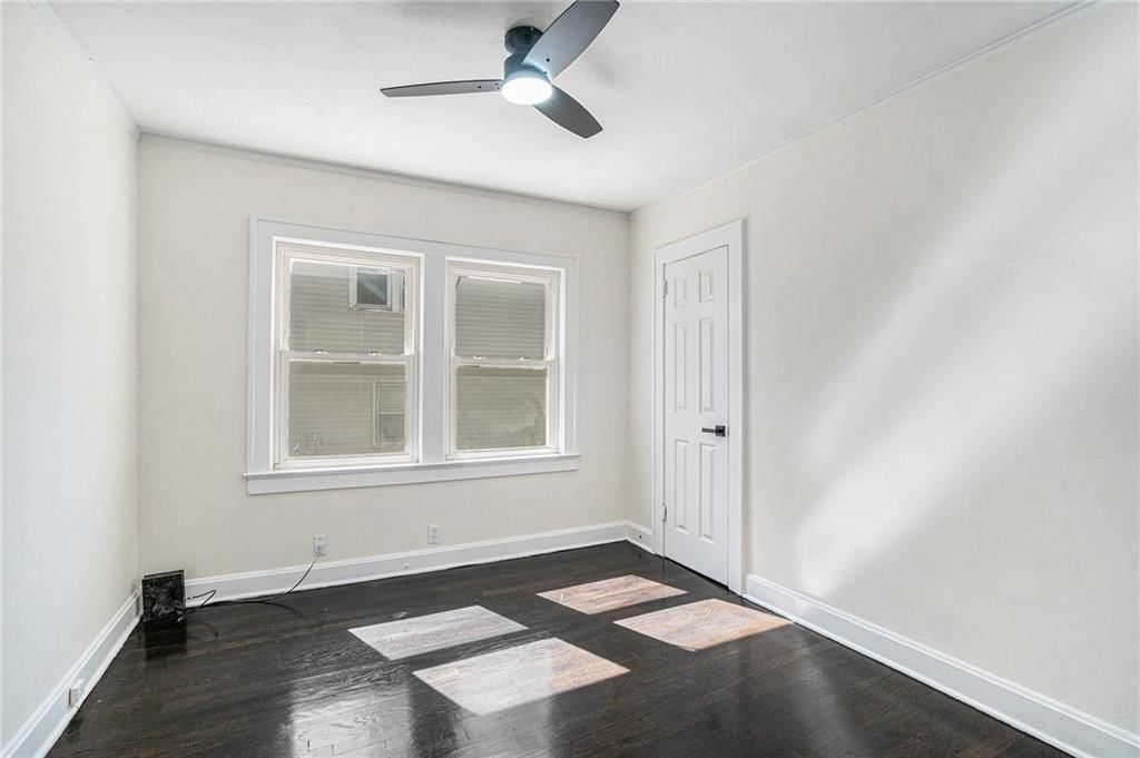 5630 Woodland Avenue — photo 12