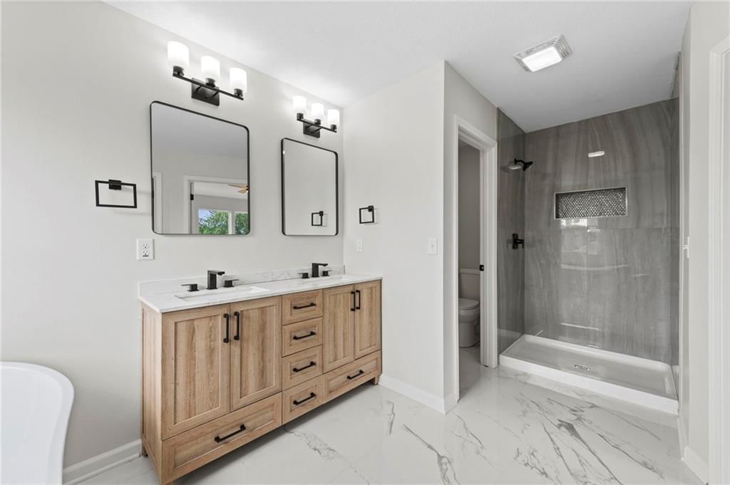 23509 W 93rd Street — photo 33