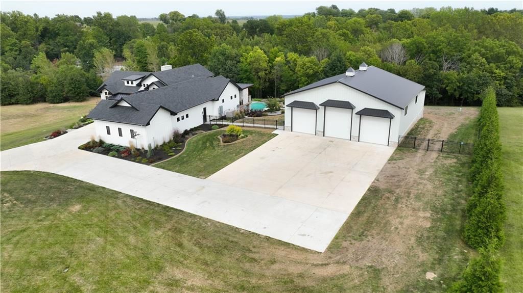 10615 Lancaster Road — photo 9