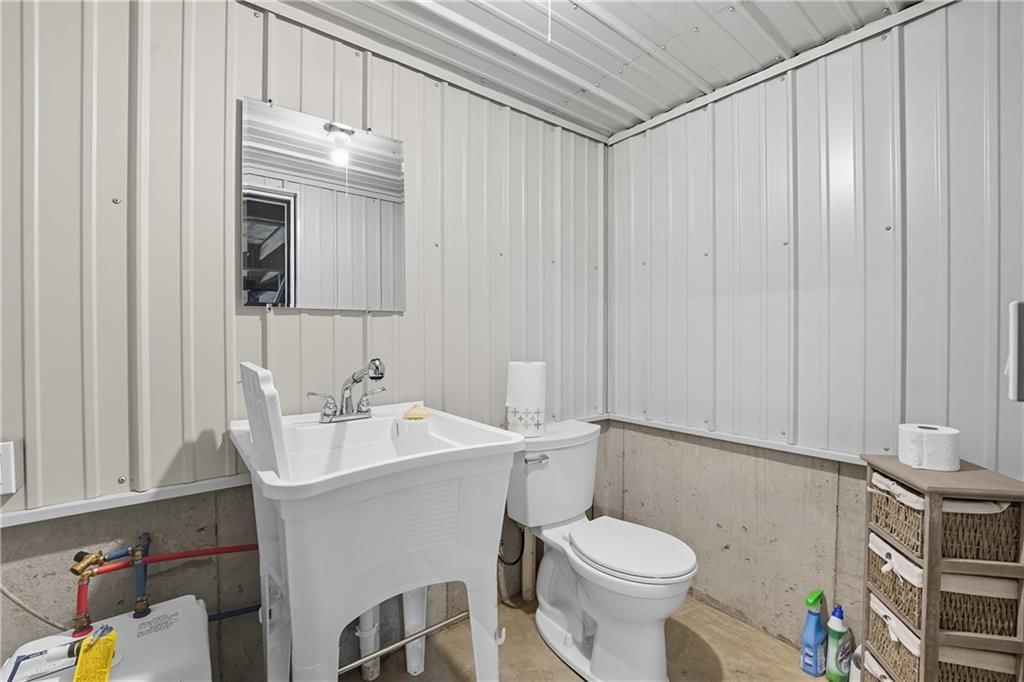 10615 Lancaster Road — photo 90