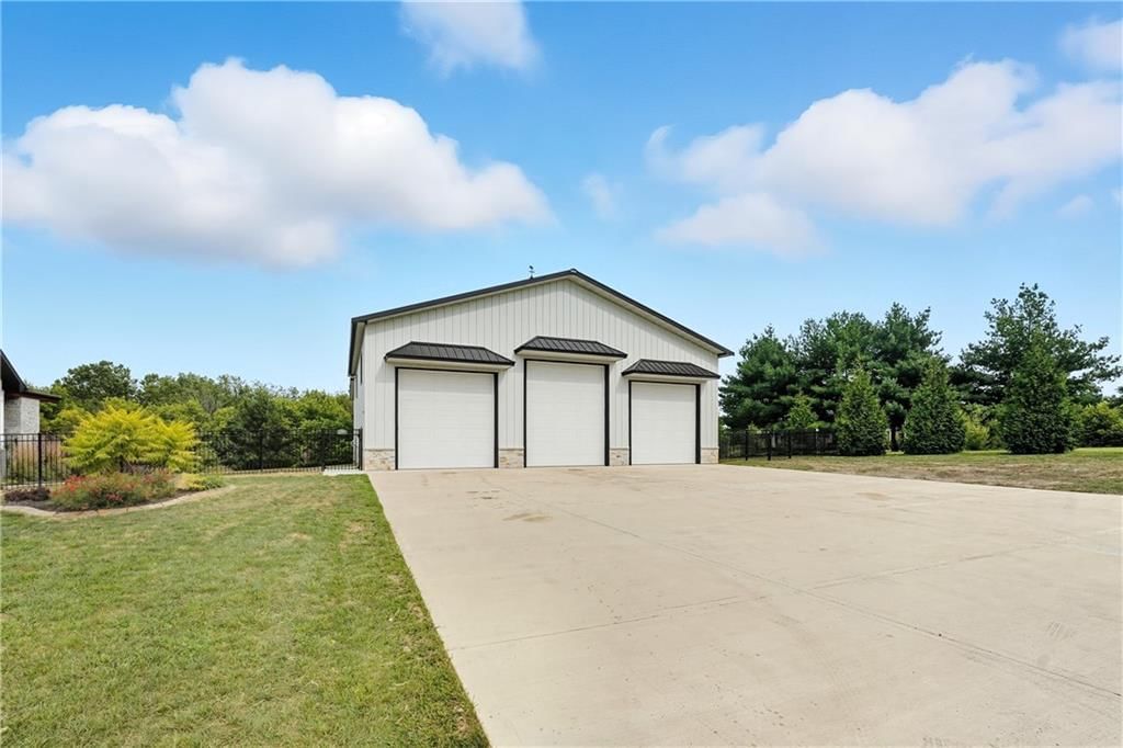 10615 Lancaster Road — photo 91