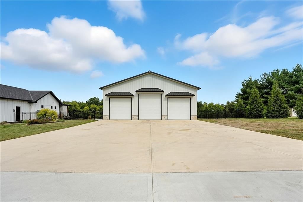 10615 Lancaster Road — photo 92