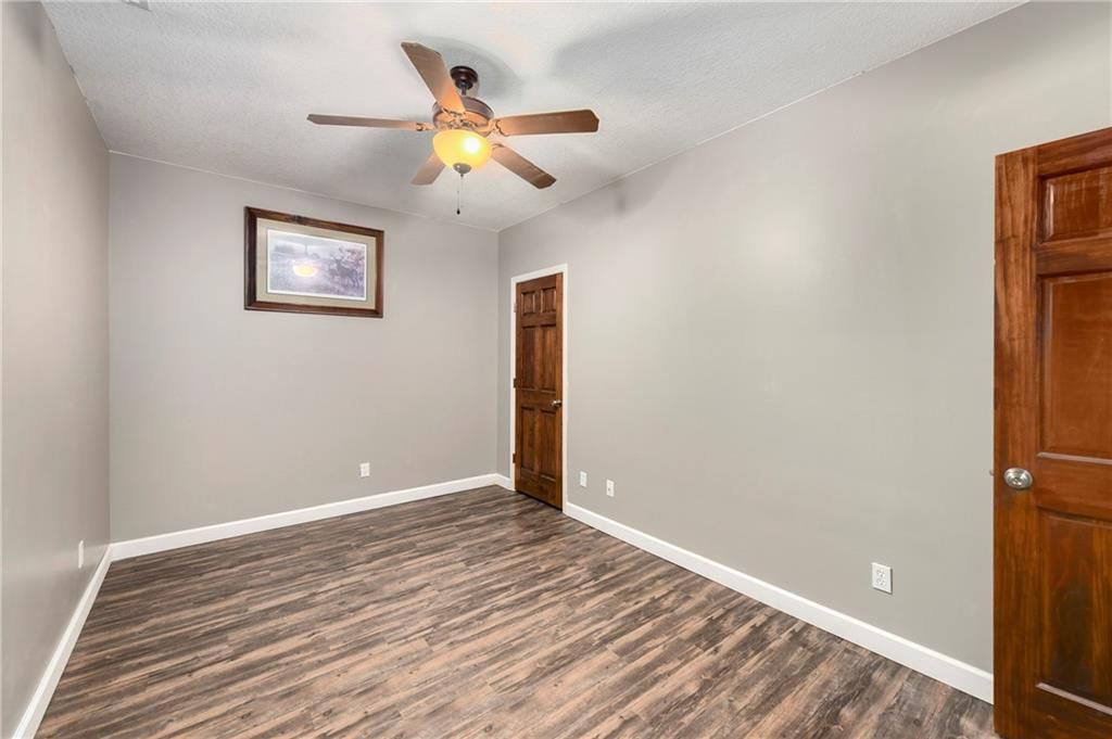 23338 Kissinger Road — photo 43