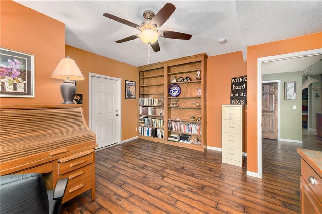 23338 Kissinger Road — photo 48