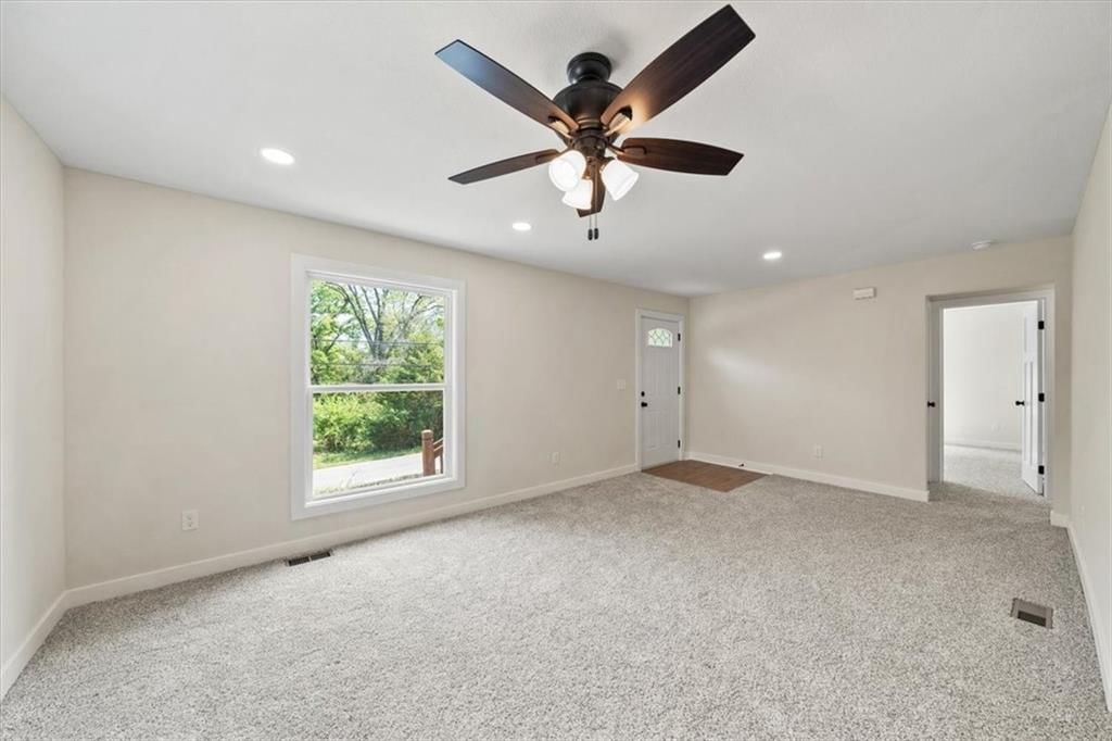 5002 Skiles Avenue — photo 5