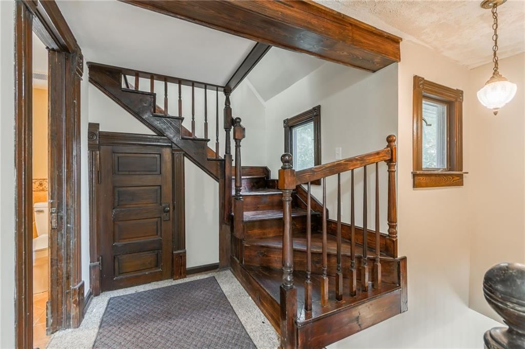 104 W Pine Street — photo 33