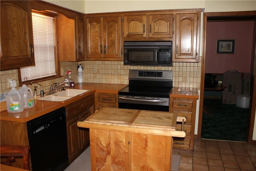 Photo 2 of 22 - 439 Persimmon Drive