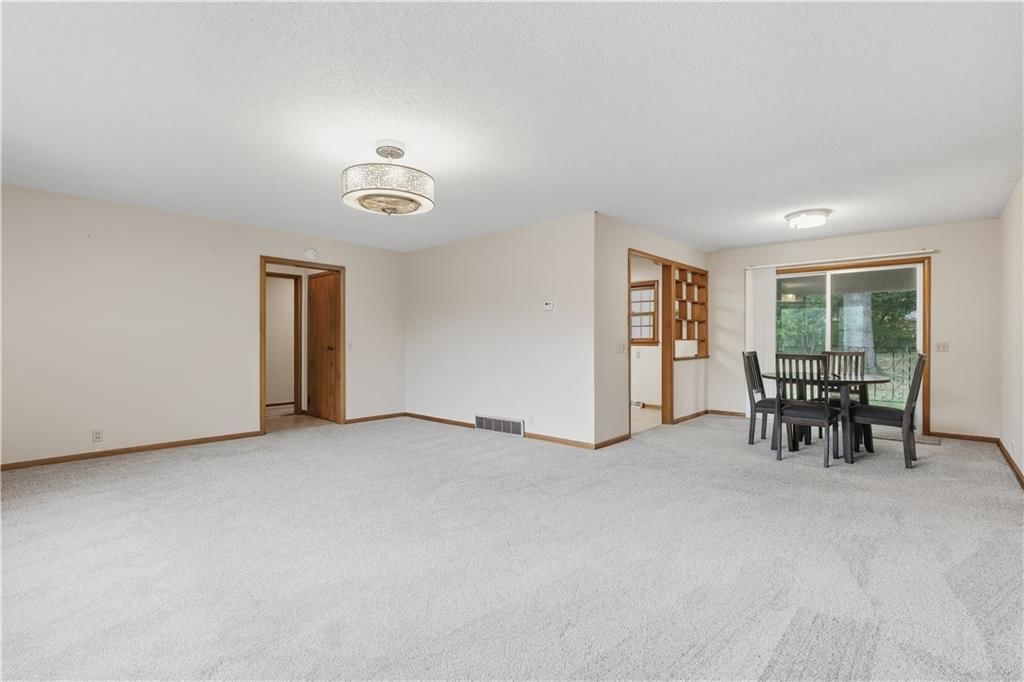 610 NW North Shore Drive — photo 7