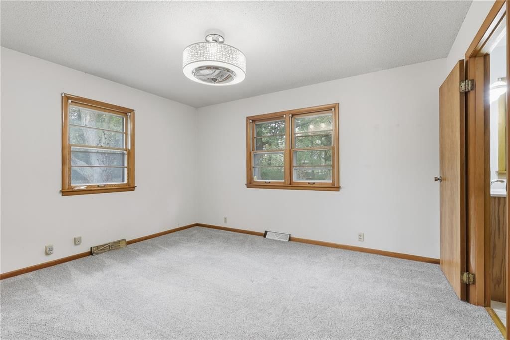 610 NW North Shore Drive — photo 20
