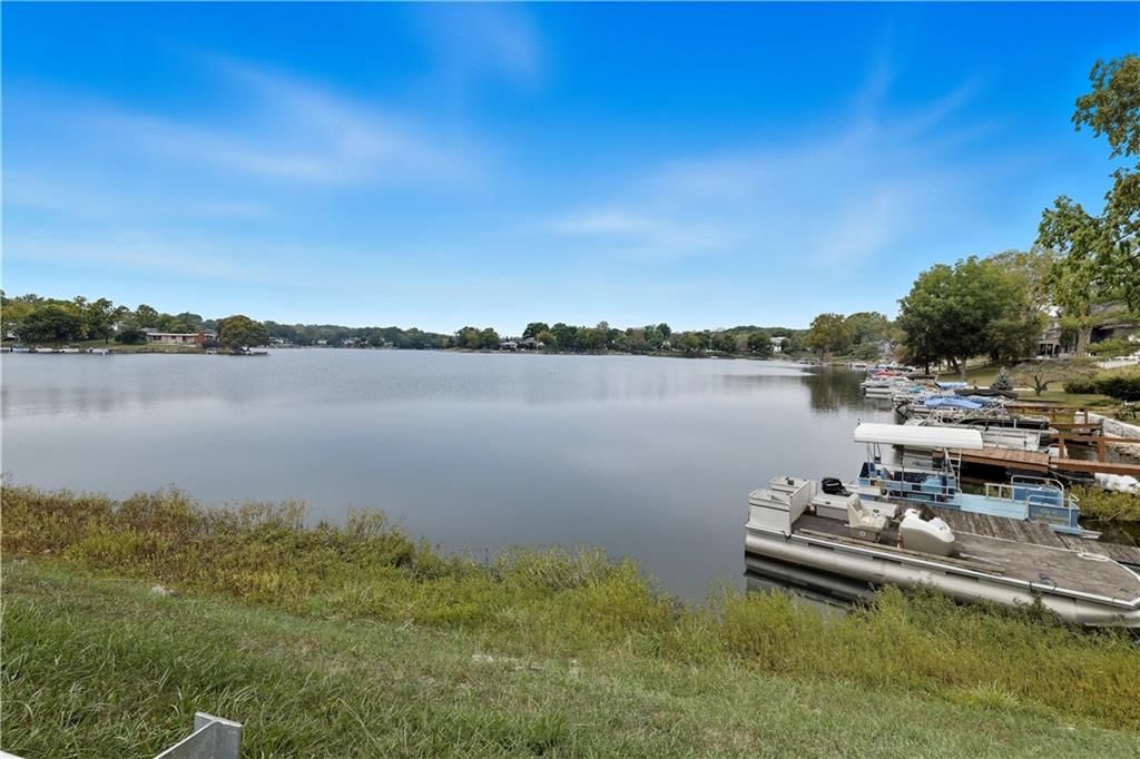 610 NW North Shore Drive — photo 34