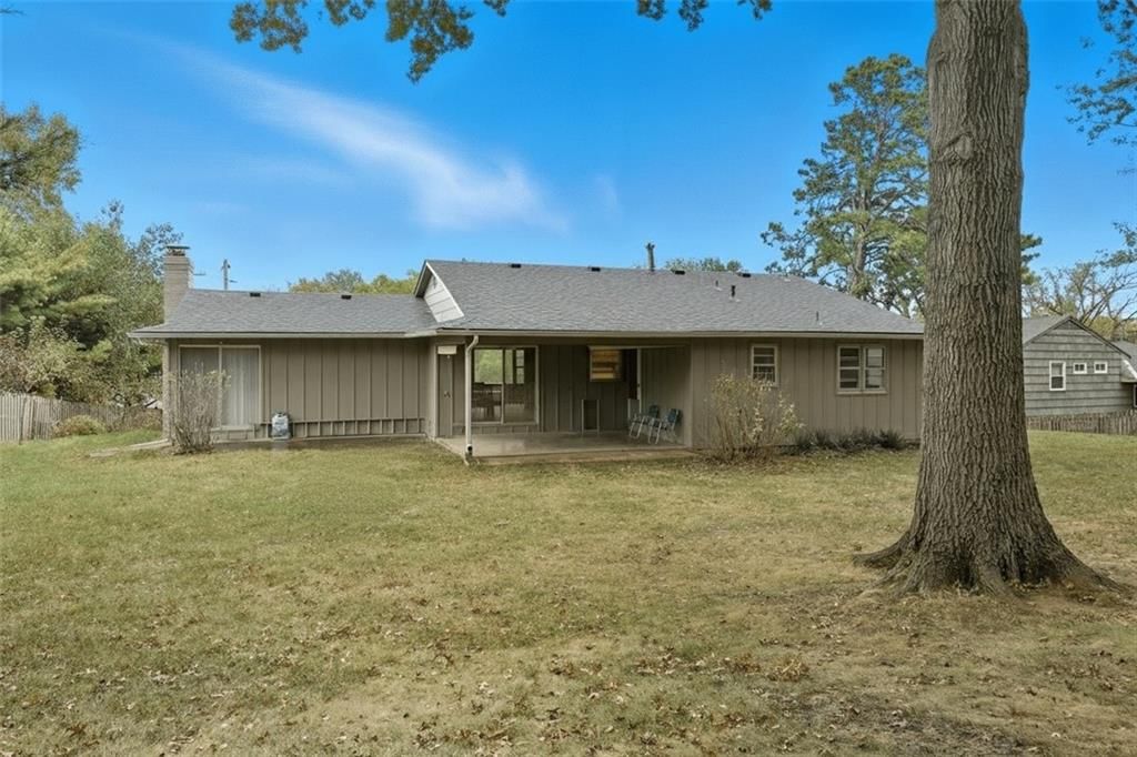 610 NW North Shore Drive — photo 36