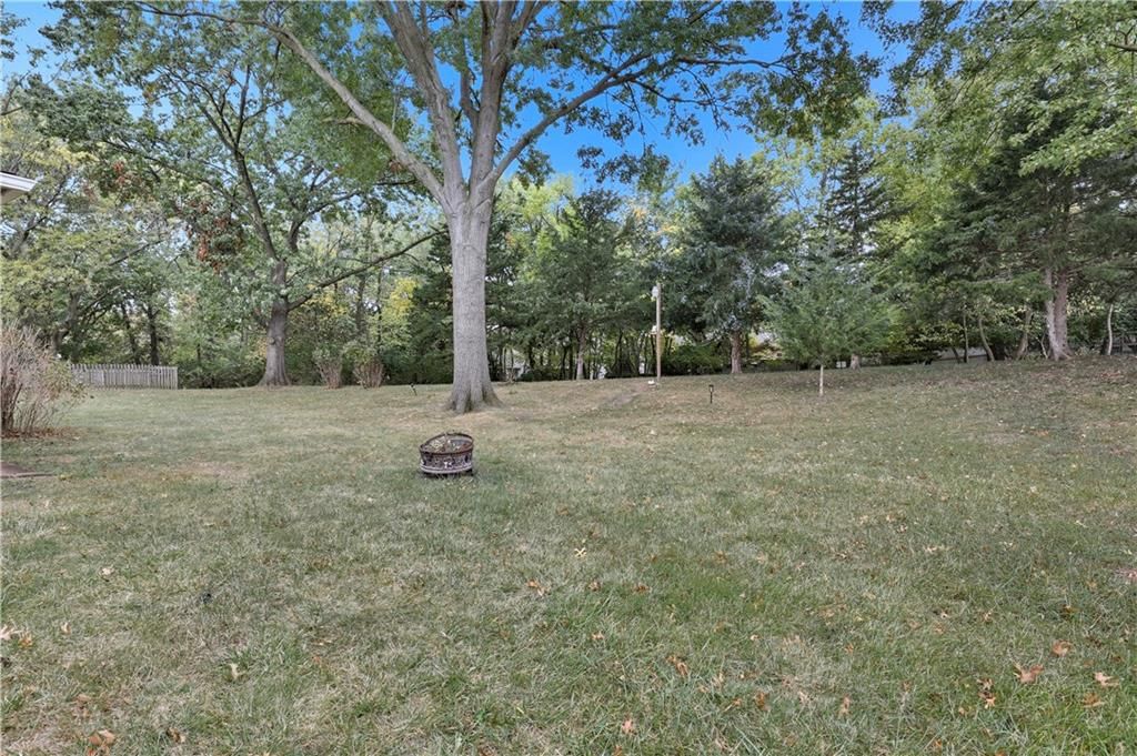610 NW North Shore Drive — photo 38