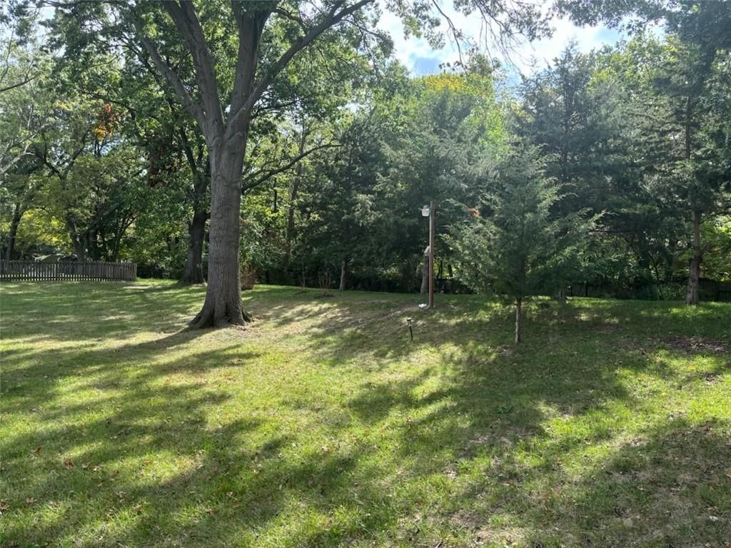 610 NW North Shore Drive — photo 41